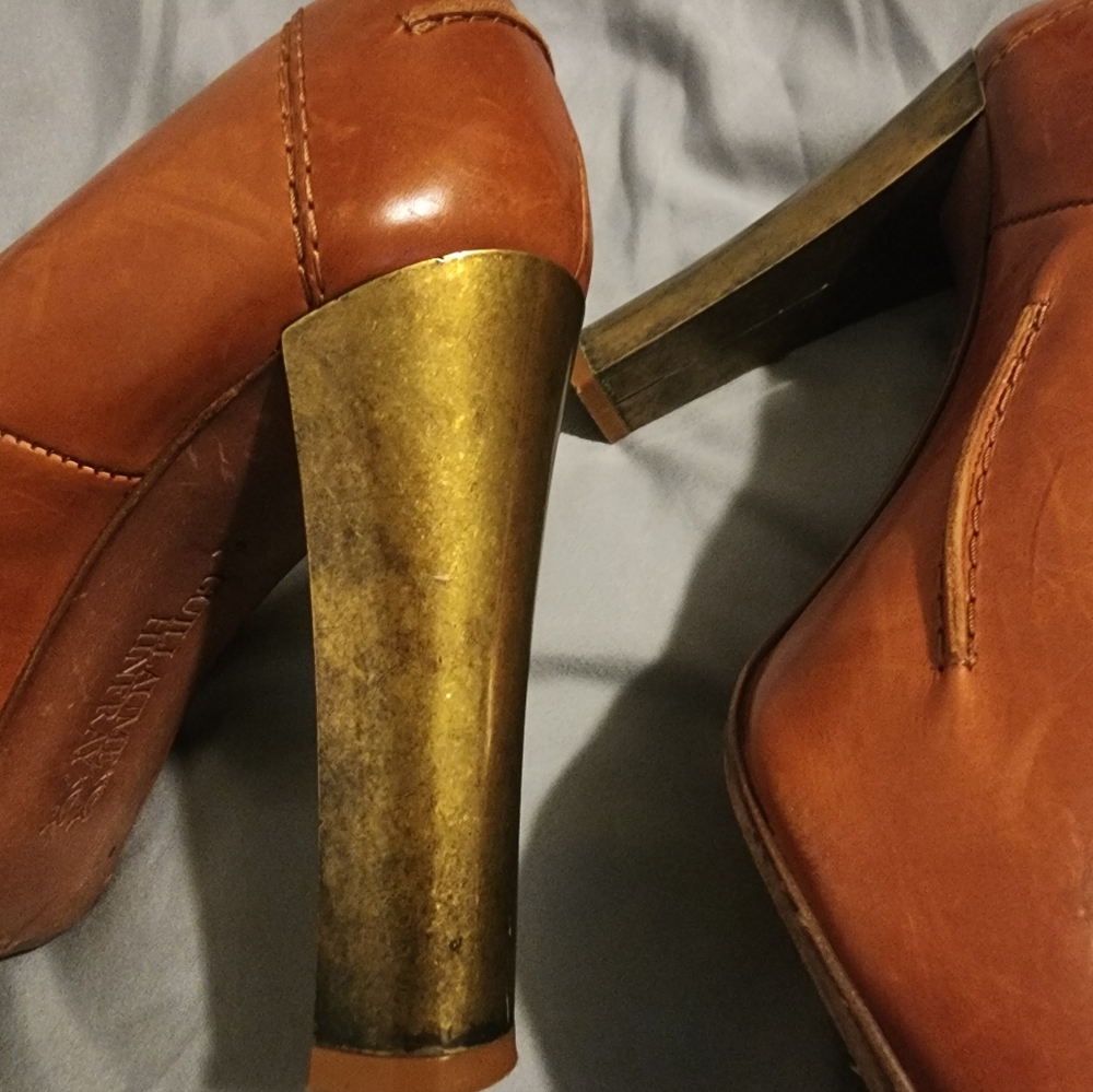 Chic Tan Leather Buckle Heels Size 41/10 - Picture 3 of 3